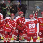 Ljungby 2012-02-17 Ishockey HockeyAllsvenskan IF Troja-Ljungby - Örebro: Jubel hos Troja Ljungby efter seger med 5-1 mot serieledande Örebro.